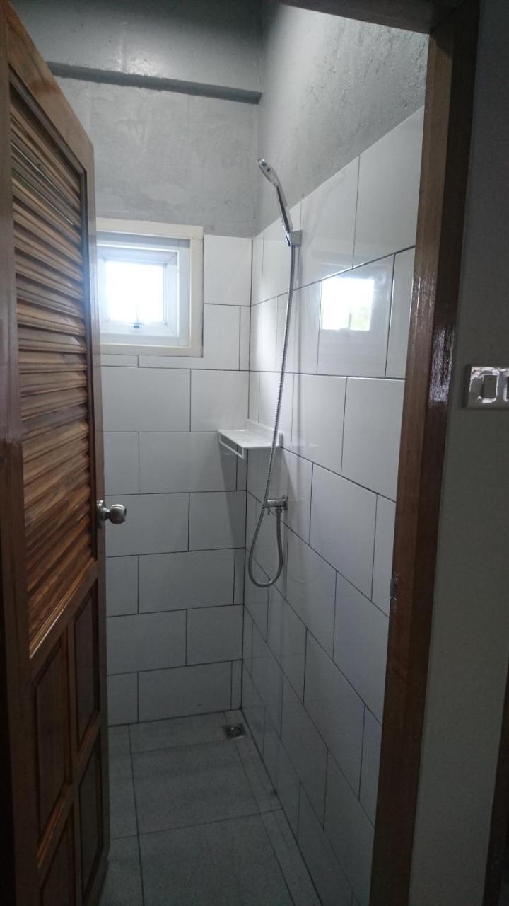 Easy Rooms And Minimart Ko Lanta Kültér fotó