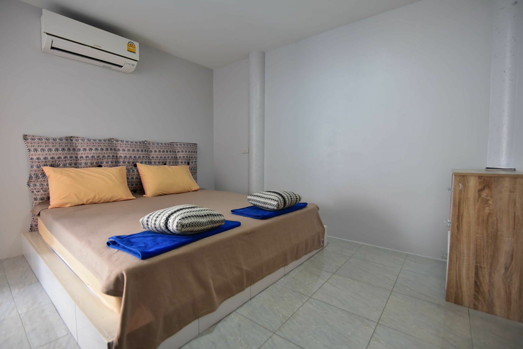 Easy Rooms And Minimart Ko Lanta Kültér fotó